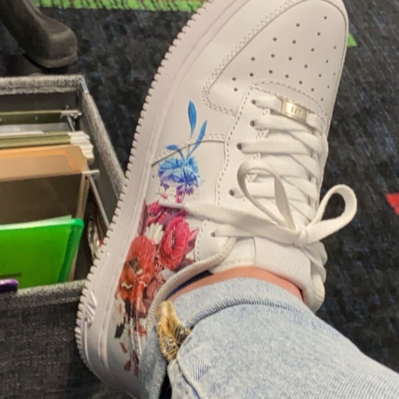 Air Force 1’s - Picture 1 of 2